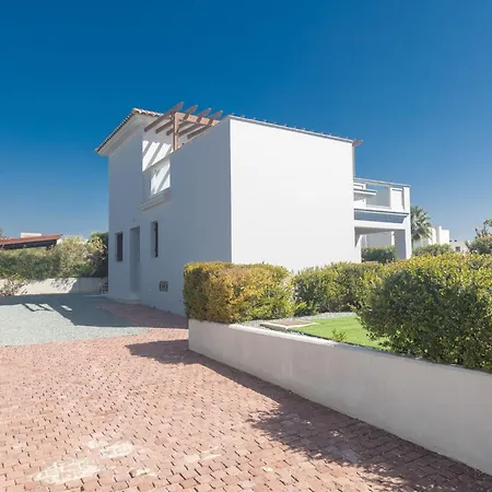 Satin Svi3 Ayia Napa